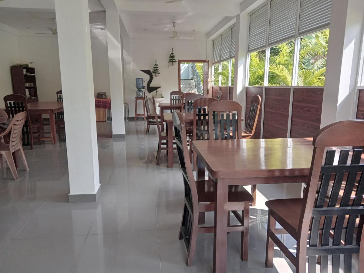 Green Star Villa Jaffna Bagian luar foto