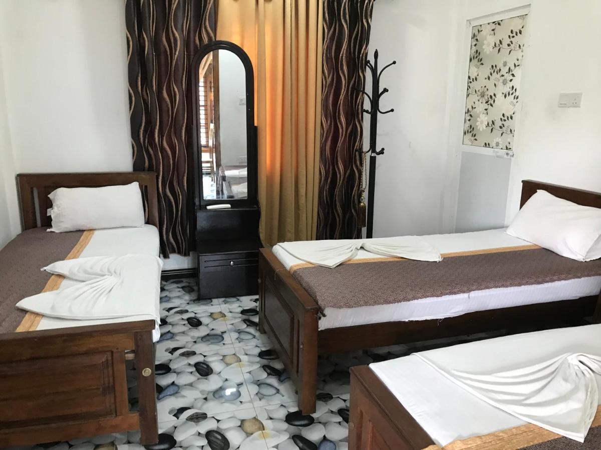 Green Star Villa Jaffna Bagian luar foto