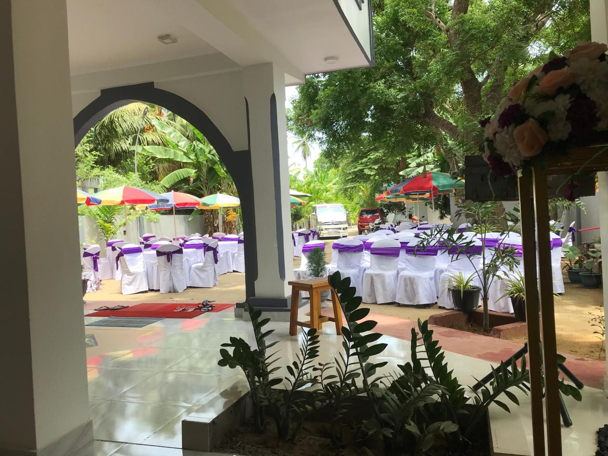 Green Star Villa Jaffna Bagian luar foto